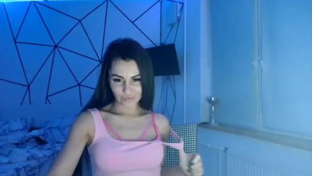 Image 10 of kristalblondy Stream on Chaturbate on 18 months ago