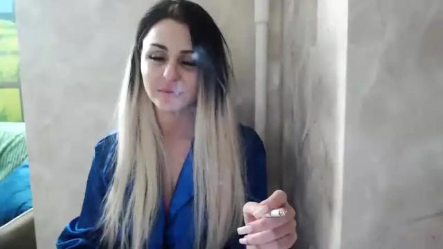 Thumbnail 2, kristalblondy's Stream at Chaturbate, 16 months ago