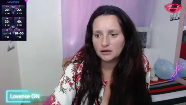 Image 11 of kristaljonnes_ Stream on Chaturbate on 1 month ago