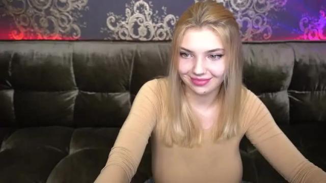 Thumbnail 3, kristalldall's Stream at Chaturbate, 19 months ago