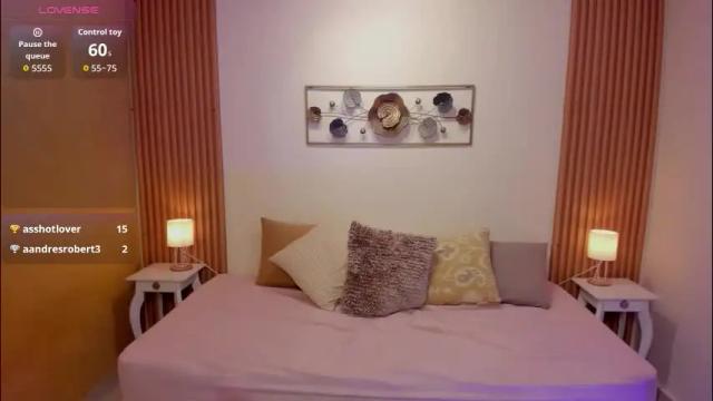 Image 11 of kristen_kassi Stream on Chaturbate on 2 months ago