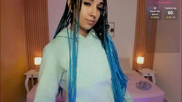 Image 2 of kristen_kassi Stream on Chaturbate on 2 months ago