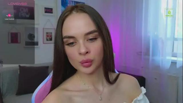 Image 4 of kristen_sayles Stream on Chaturbate on 1 month ago