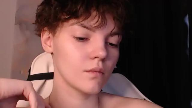 Image 12 of kristen_snyder Stream on Chaturbate on 14 months ago