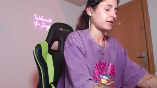 Thumbnail 3, kristenwylde's Stream at Chaturbate, 1 month ago