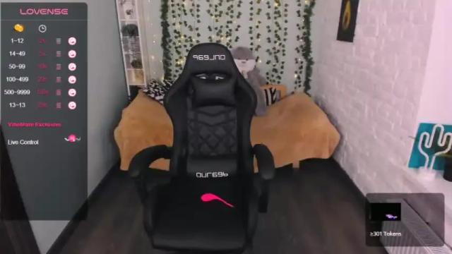 Thumbnail 1, kristiall's Stream at Chaturbate, 17 months ago