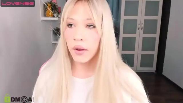 Thumbnail 1, kristiall's Stream at Chaturbate, 17 months ago