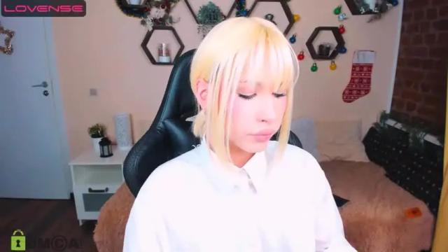 Image 8 of kristiall Stream on Chaturbate on 16 months ago