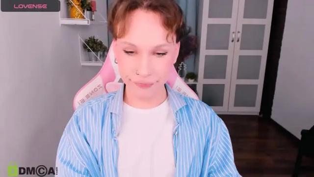 Image 6 of kristialsoop Stream on Chaturbate on 18 months ago
