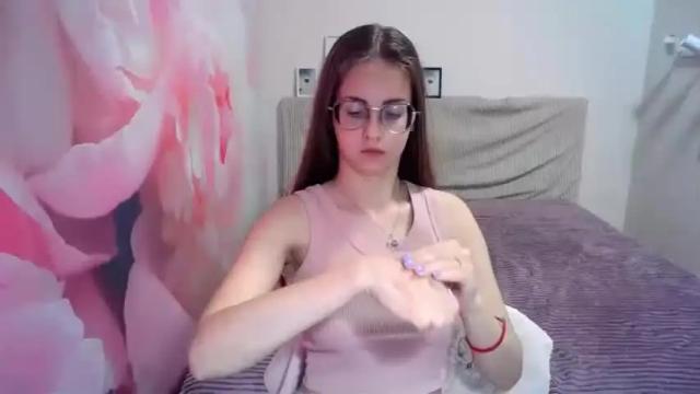 Image 12 of kristina_adel Stream on Chaturbate on 12 months ago