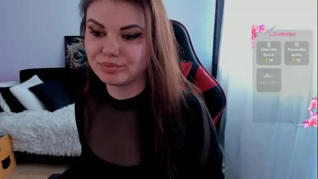 Image 10 of kristina_logan Stream on Chaturbate on 1 month ago