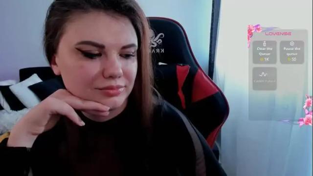 Image 7 of kristina_logan Stream on Chaturbate on 1 month ago