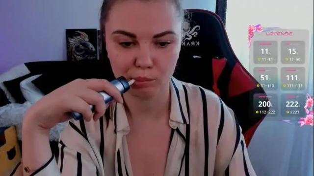 Image 12 of kristina_logan Stream on Chaturbate on 1 month ago