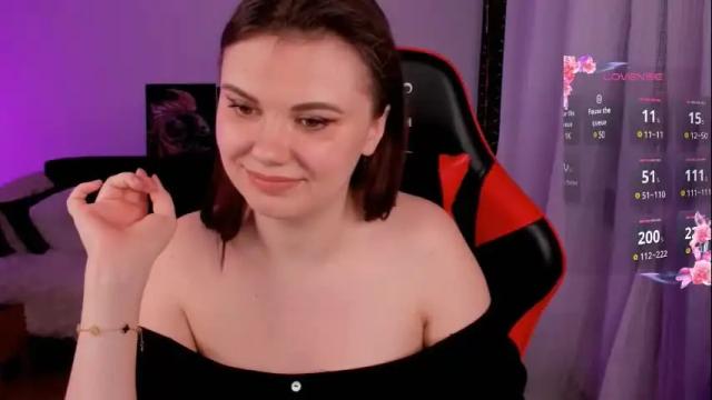 Image 6 of kristina_logan Stream on Chaturbate on 1 month ago