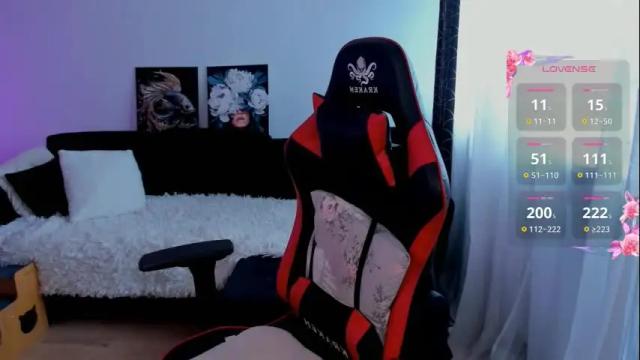 Image 11 of kristina_logan Stream on Chaturbate on 1 month ago