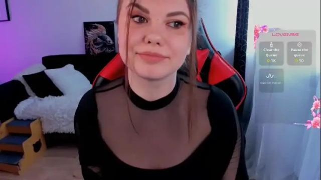 Image 7 of kristina_logan Stream on Chaturbate on 1 month ago