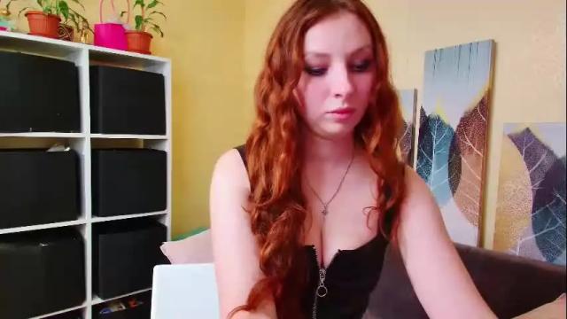 Image 4 of kristina_sosexy Stream on Chaturbate on 12 days ago