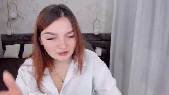 Image 10 of kristinadavidson Stream on Chaturbate on 17 months ago