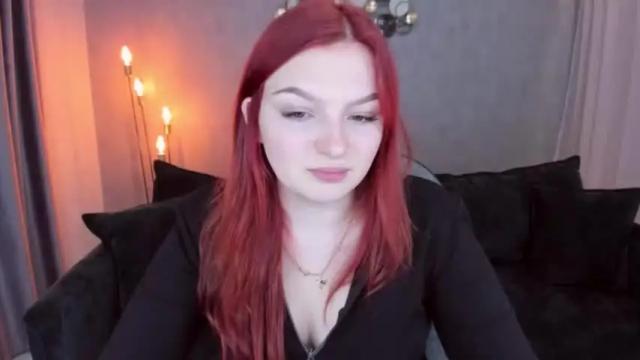 Image 4 of kristinadavidson Stream on Chaturbate on 16 months ago
