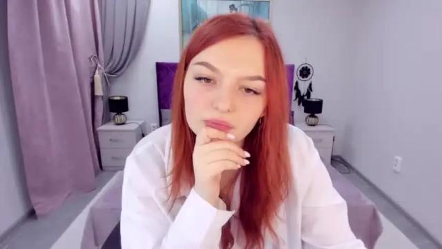 Image 2 of kristinadavidson Stream on Chaturbate on 15 months ago