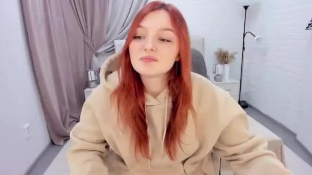 Image 12 of kristinadavidson Stream on Chaturbate on 15 months ago