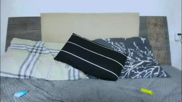 Image 8 of kristinaholland Stream on Chaturbate on 2 months ago