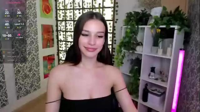 Image 8 of kristine_beauty Stream on Chaturbate on 1 day ago