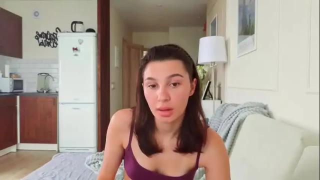 Image 2 of kristinedean Stream on Chaturbate on 1 month ago