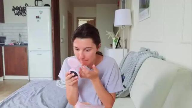 Image 2 of kristinedean Stream on Chaturbate on 1 month ago