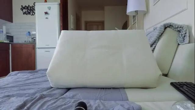Image 2 of kristinedean Stream on Chaturbate on 1 month ago