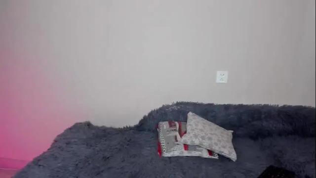 Image 6 of kristinesmith Stream on Chaturbate on 1 month ago