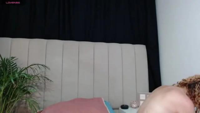 Thumbnail 3, kristinsexy17's Stream at Chaturbate, 18 months ago
