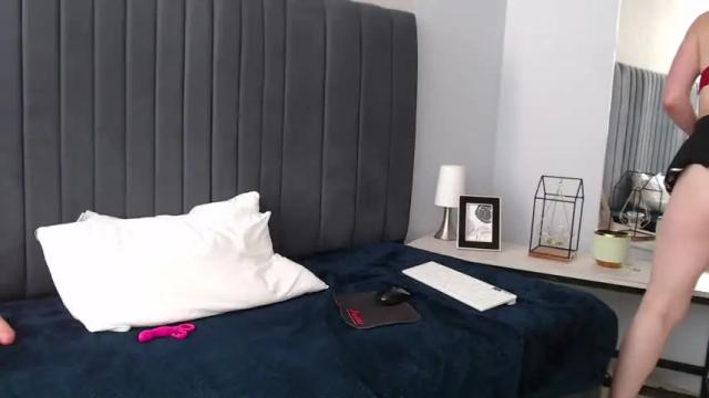 Thumbnail 1, kristinsexy17's Stream at Chaturbate, 18 months ago