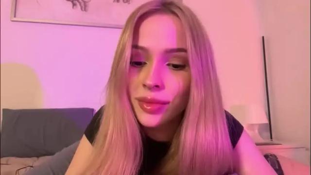 Image 6 of kristy_babe Stream on Chaturbate on 4 months ago