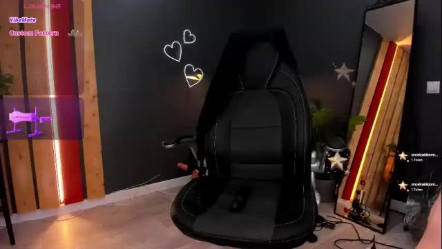 Image 12 of kristy_rayyy Stream on Chaturbate on 1 month ago