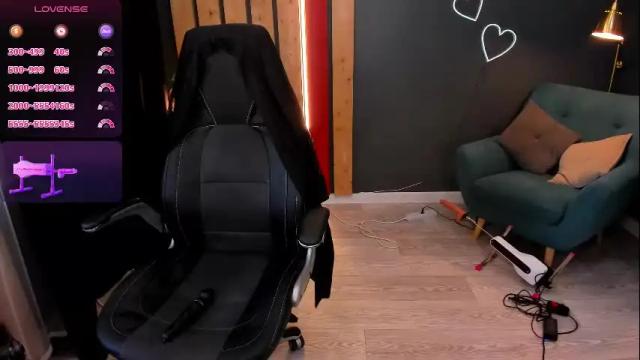 Image 3 of kristy_rayyy Stream on Chaturbate on 1 month ago