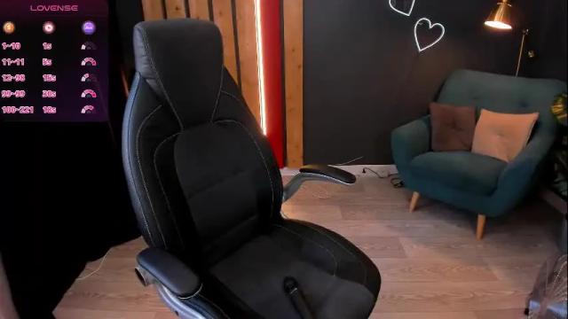Image 10 of kristy_rayyy Stream on Chaturbate on 17 days ago