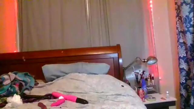 Image 7 of kristycake Stream on Chaturbate on 2 months ago