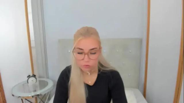 Image 11 of kristyflowers Stream on Chaturbate on 1 month ago
