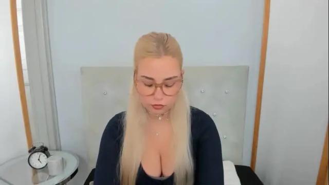 Thumbnail 3, kristyflowers's Stream at Chaturbate, 1 month ago