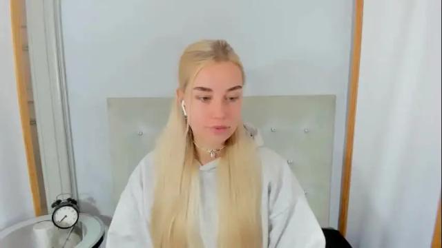 Thumbnail 1, kristyflowers's Stream at Chaturbate, 1 month ago