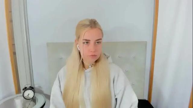 Image 2 of kristyflowers Stream on Chaturbate on 1 month ago