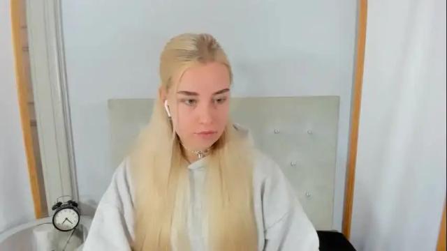 Image 4 of kristyflowers Stream on Chaturbate on 1 month ago