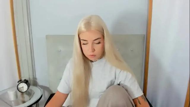 Image 2 of kristyflowers Stream on Chaturbate on 27 days ago