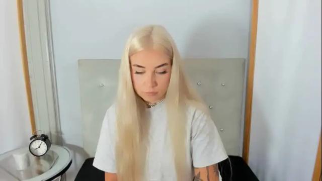 Image 7 of kristyflowers Stream on Chaturbate on 27 days ago