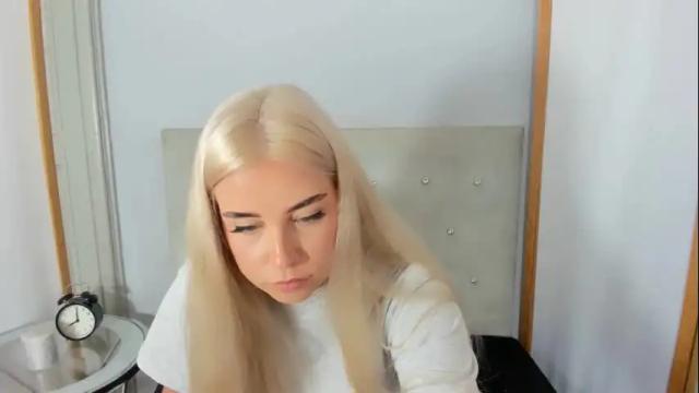 Image 8 of kristyflowers Stream on Chaturbate on 27 days ago