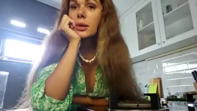 Image 6 of kristymack Stream on Chaturbate on 16 months ago