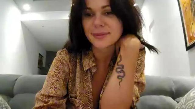 Image 4 of kristymack Stream on Chaturbate on 13 months ago