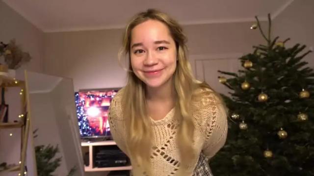 Image 2 of kristyspiritedaway Stream on Chaturbate on 16 months ago