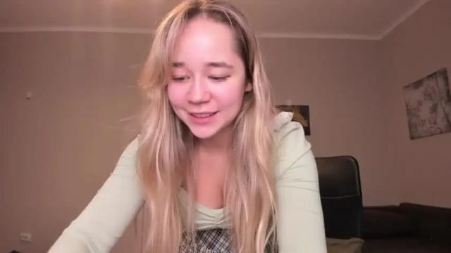 Image 2 of kristyspiritedaway Stream on Chaturbate on 13 months ago